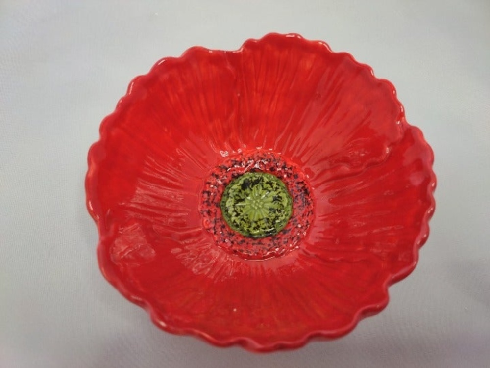 EUC RARE Fleur Rouge by Nanette Vacher Red Peony Bowl 5 1/4"